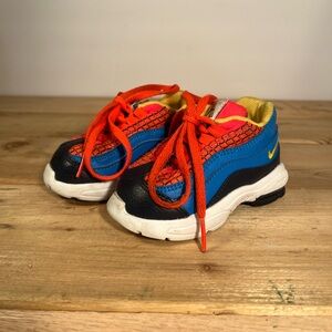 Nike Air Max 95 Baby 4C Bright Crimson Spider Man Kids Shoes C15644-600